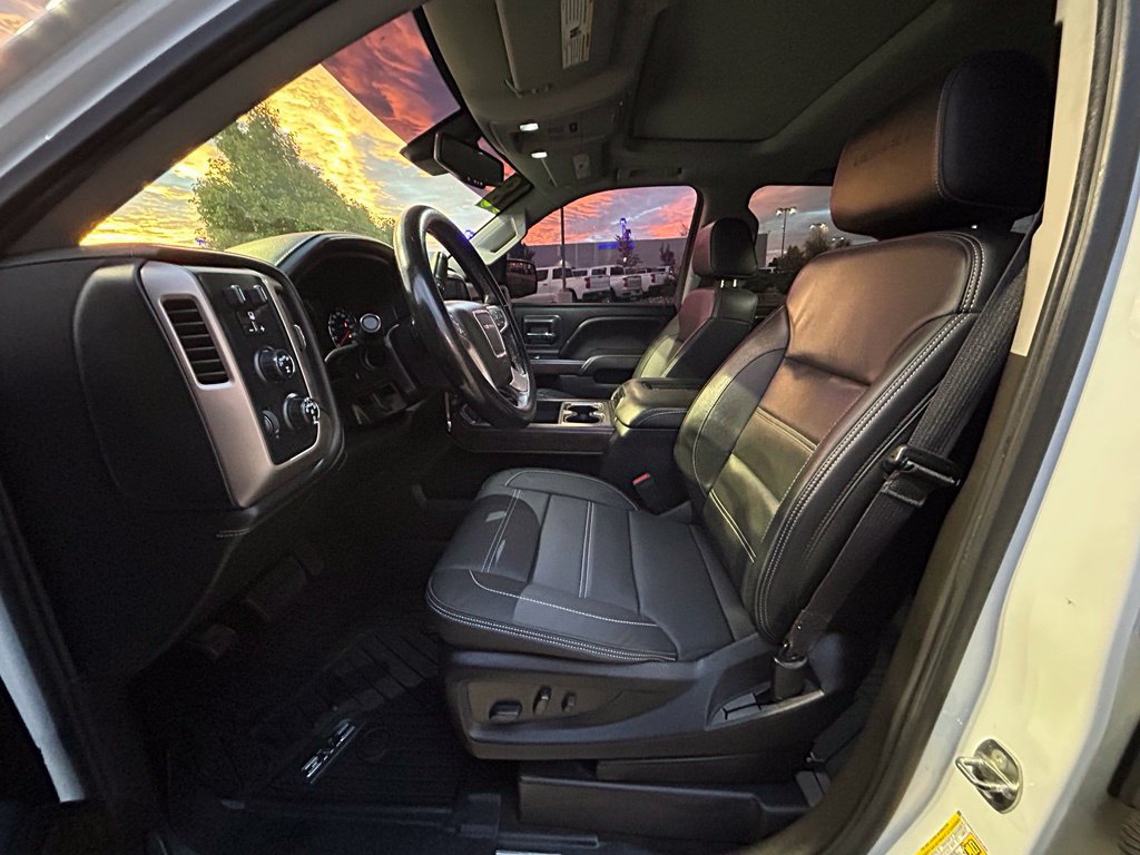 Used 2018 GMC Sierra 1500 Denali AWD/4WD image 12