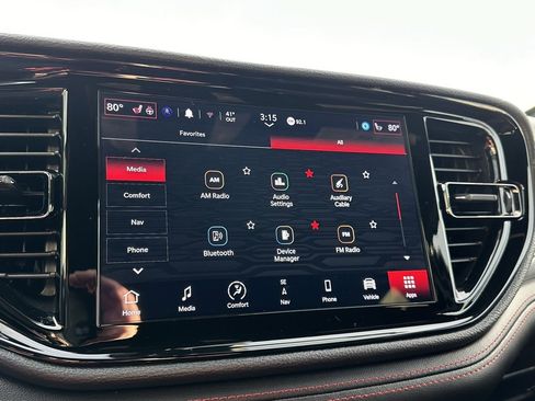 Used 2024 Dodge Durango GT image 35