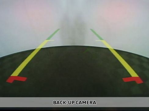 Used 2025 Chrysler Pacifica Select FWD image 6
