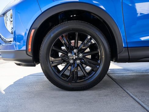 New 2026 Mitsubishi Eclipse Cross LE image 3