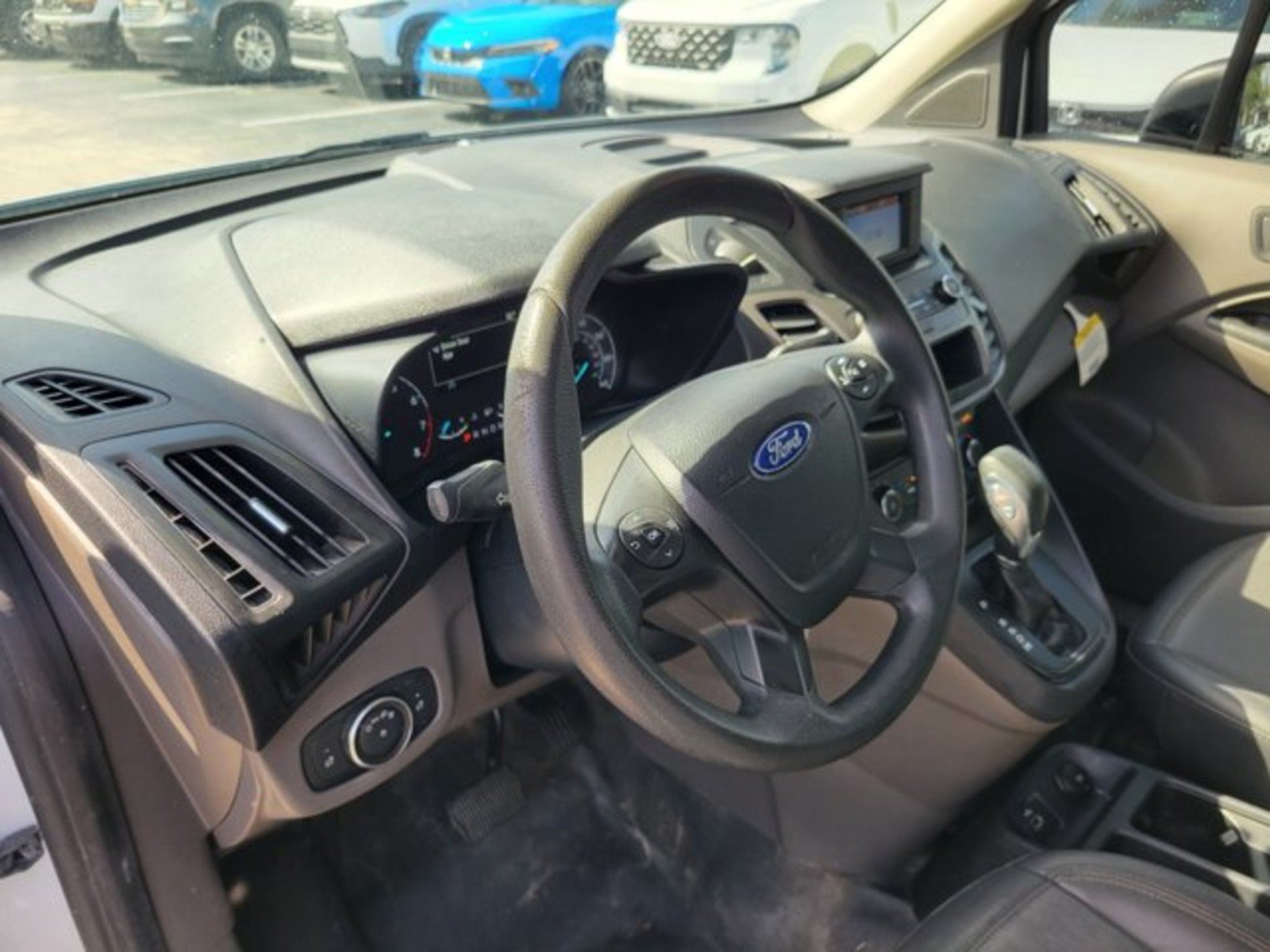 Used 2022 Ford Transit Connect XL FWD image 9