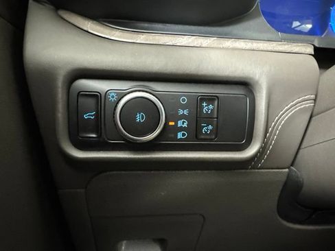 Certified 2023 Ford Explorer Platinum w/ Technology Package AWD/4WD image 23