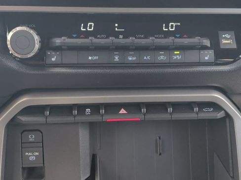 Used 2026 Toyota Tundra SR5 w/ SR5 Premium Package AWD/4WD image 25