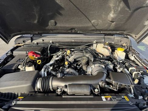 Used 2023 Jeep Gladiator Rubicon w/ Cold Weather Group image 20