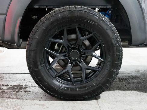 Used 2018 Ford F150 Raptor w/ Equipment Group 802A Luxury AWD/4WD image 45