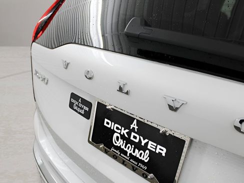 New 2026 Volvo XC90 B6 Ultra w/ Protection Package AWD/4WD image 32