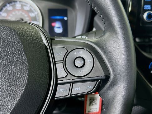 Used 2022 Toyota Corolla SE image 17
