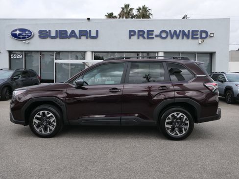Certified 2026 Subaru Forester Premium AWD/4WD image 2