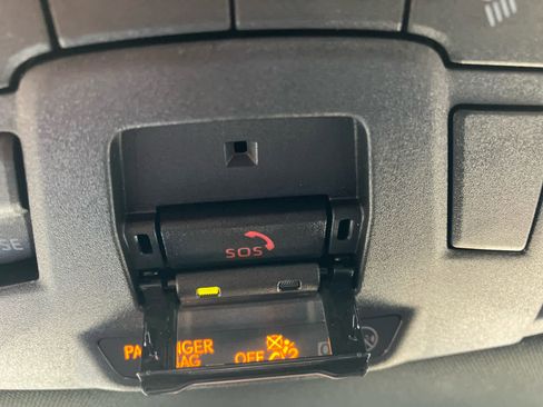 Used 2025 Toyota Crown Platinum image 24