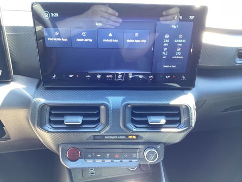 Used 2024 Ford Mustang Coupe RWD image 17