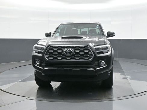 Certified 2023 Toyota Tacoma TRD Sport w/ Technology Package AWD/4WD image 2