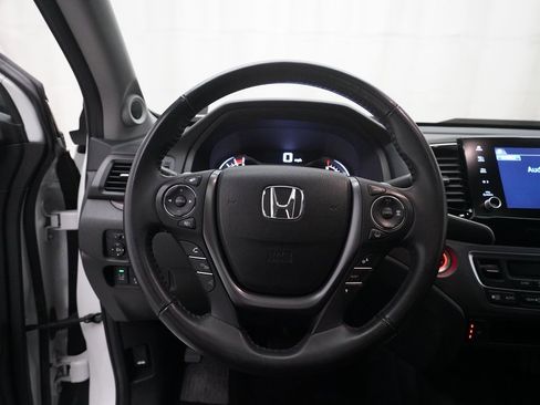 Certified 2023 Honda Ridgeline RTL image 4