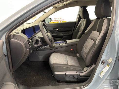 New 2026 Nissan Sentra SV w/ SV Convenience Package FWD image 14