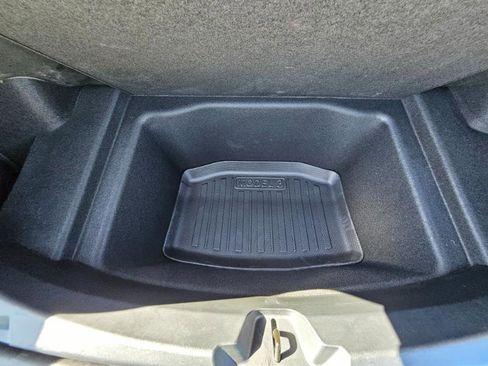 Used 2023 Tesla Model 3 Standard Range image 63