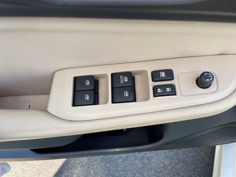 Used 2017 Subaru Legacy 2.5i w/ Alloy Wheel Package image 12