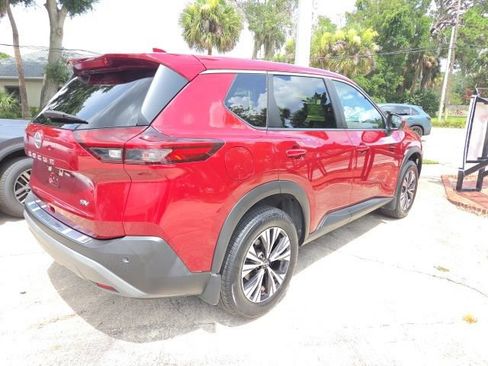 Certified 2023 Nissan Rogue SV FWD image 3