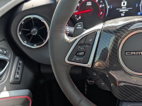 Used 2019 Chevrolet Camaro ZL1 RWD image 26