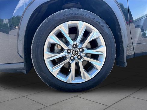 Used 2022 Toyota Highlander Limited AWD/4WD image 11