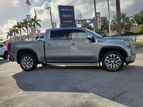 Used 2026 GMC Sierra 1500 Denali w/ Denali Reserve Package image 4