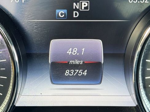 Used 2017 Mercedes-Benz E 300 image 17