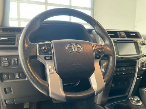 Used 2017 Toyota 4Runner Limited AWD/4WD image 14