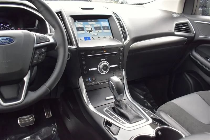 Used 2018 Ford Edge Sport w/ Equipment Group 401A AWD/4WD image 21