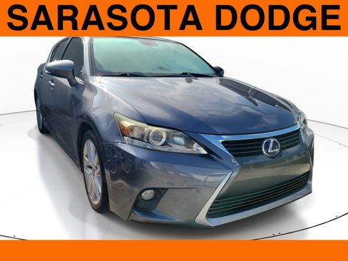 Used 2014 Lexus CT 200h FWD image 1