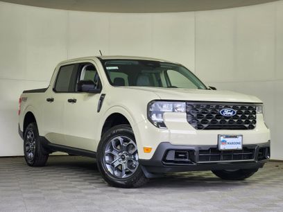New 2025 Ford Maverick XLT w/ XLT Luxury Package