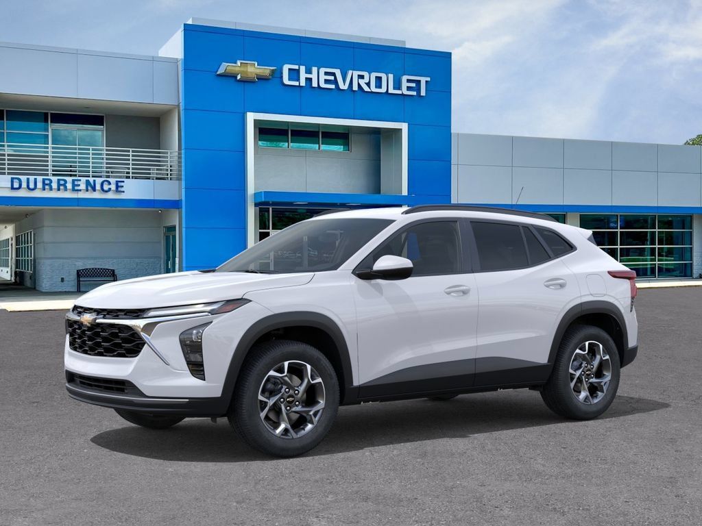 New 2026 Chevrolet Trax LT w/ Driver Confidence Package FWD image 31
