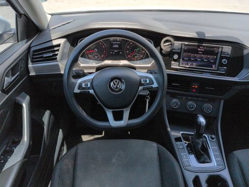 Used 2019 Volkswagen Jetta S FWD image 16