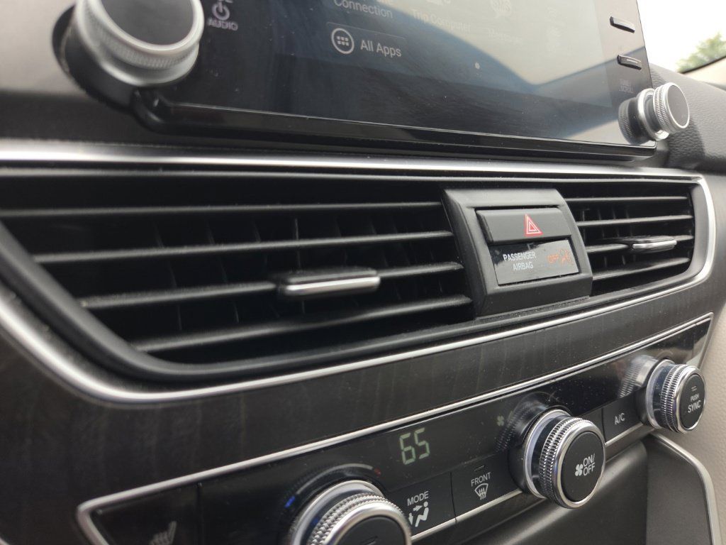 Used 2019 Honda Accord EX-L image 44