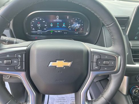 Used 2024 Chevrolet Suburban LT w/ LT Signature Plus Package AWD/4WD image 14