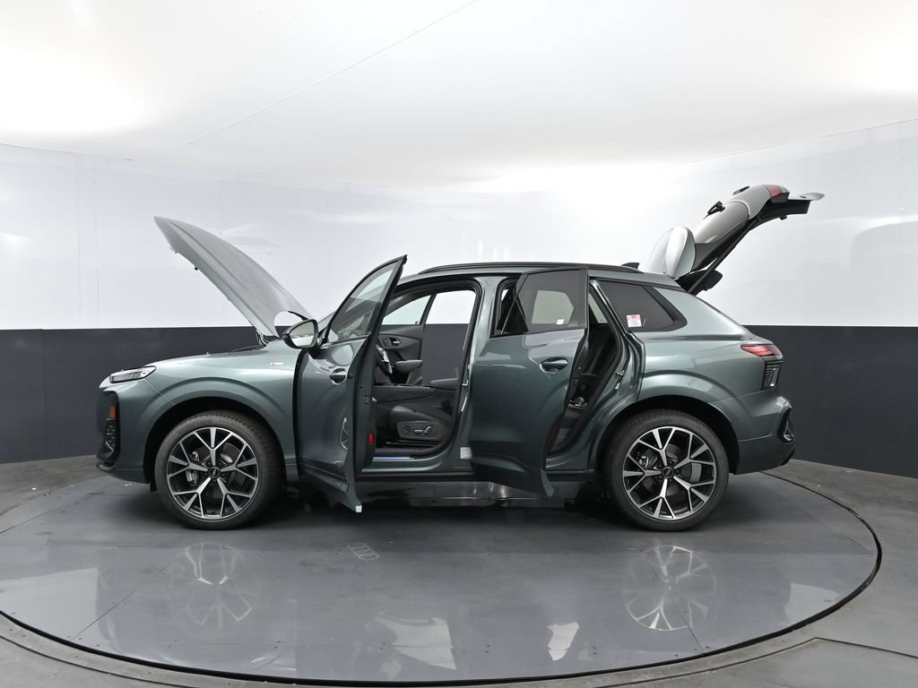 New 2026 Audi Q3 quattro 2.0T AWD/4WD image 33