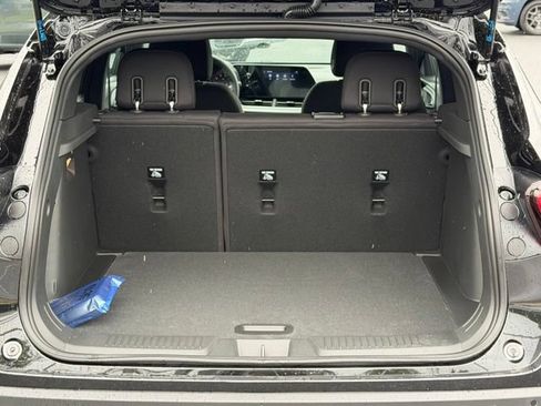 New 2026 Chevrolet Trax RS FWD image 20