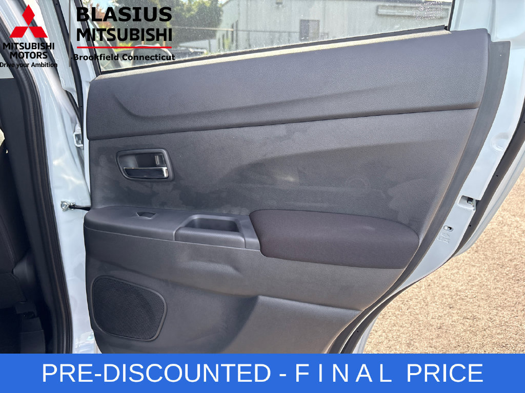 Used 2025 Mitsubishi Outlander Sport ES AWD/4WD image 42