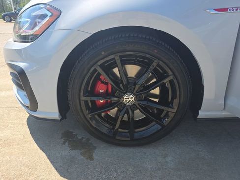 Used 2021 Volkswagen GTI S FWD image 21