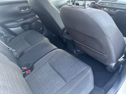 Used 2023 Honda HR-V Sport image 46