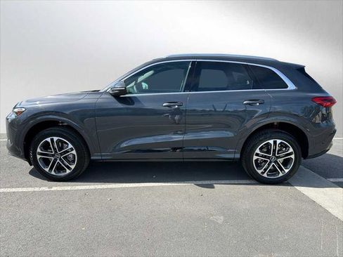 New 2025 Audi Q5 Premium image 2