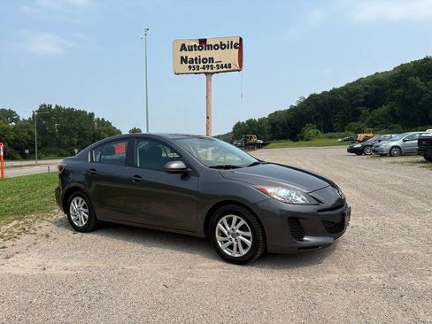 Used 2013 MAZDA MAZDA3 i Touring FWD image 1