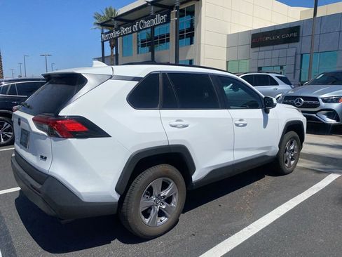 Used 2025 Toyota RAV4 XLE image 4