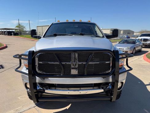 Used 2006 Dodge Ram 3500 Truck SLT image 17
