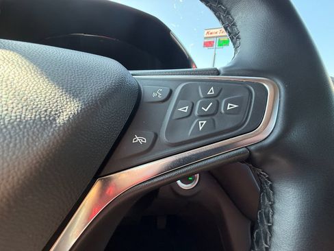 Used 2024 Chevrolet Equinox LT AWD/4WD image 17