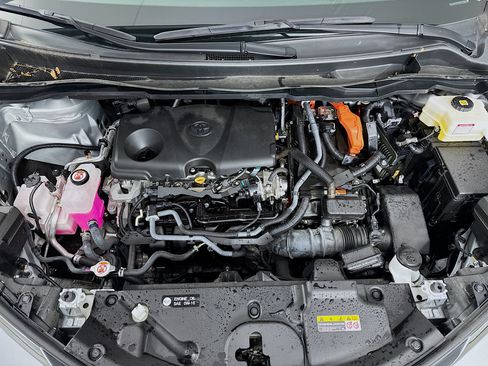 Used 2024 Toyota Sienna LE AWD/4WD image 30