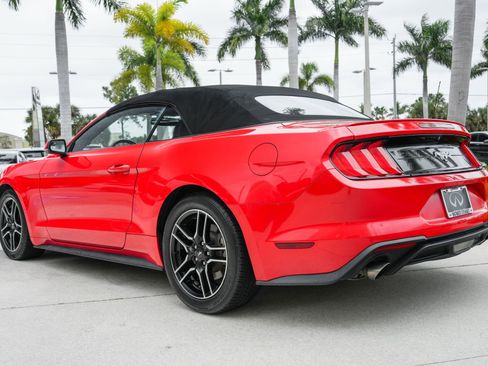 Used 2020 Ford Mustang Premium image 26