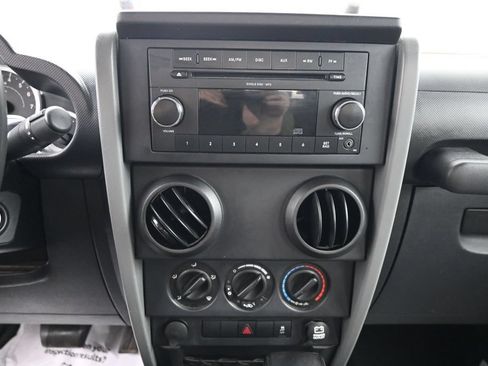 Used 2010 Jeep Wrangler Sport AWD/4WD image 20