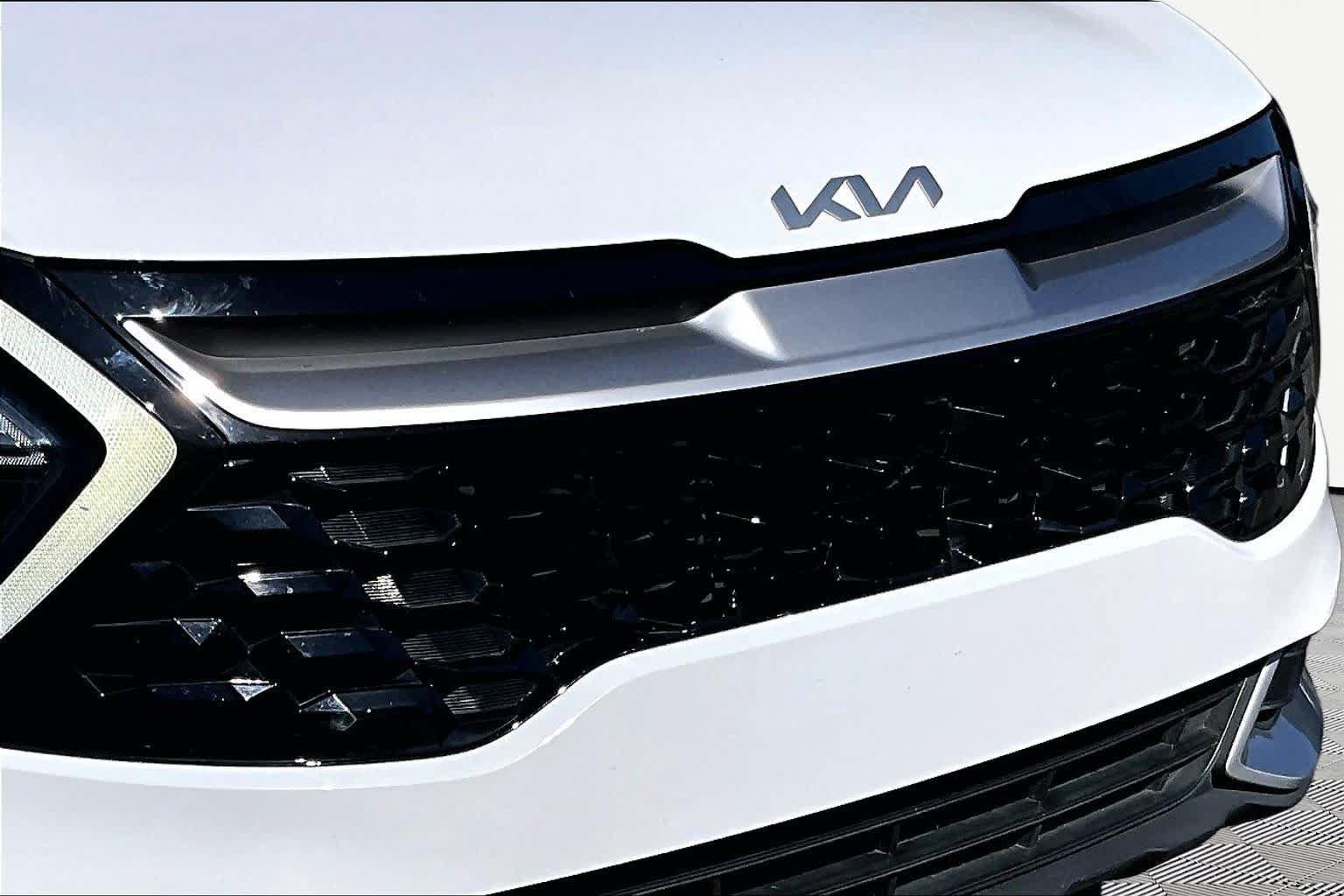 Used 2023 Kia Sportage EX FWD image 29