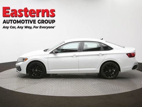 Used 2024 Volkswagen Jetta Sport FWD image 61