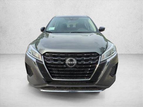 Used 2025 Nissan Kicks Play S image 6