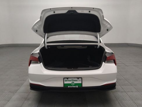 Used 2023 Hyundai Elantra Blue image 29