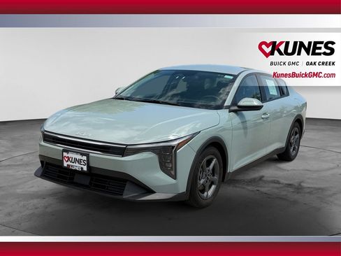 Used 2025 Kia K4 FWD image 5